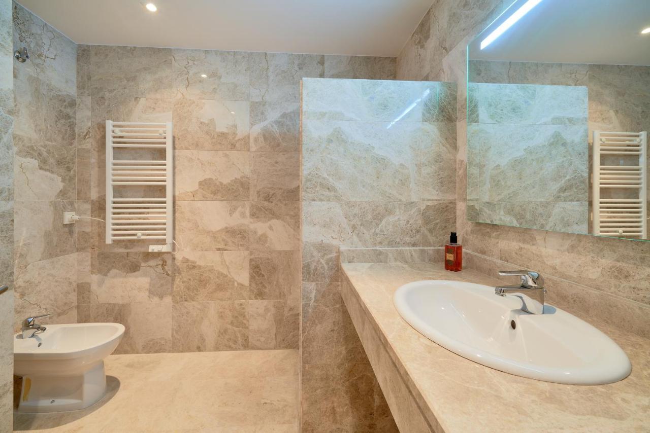 Alterhome Apartamento Con Piscina Maria Zambrano Málaga Dış mekan fotoğraf