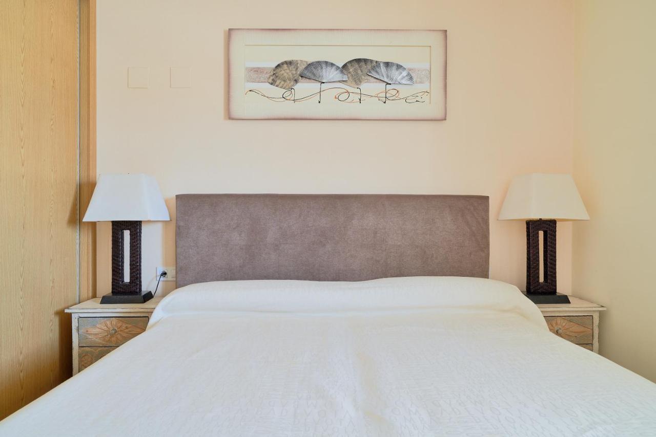 Alterhome Apartamento Con Piscina Maria Zambrano Málaga Dış mekan fotoğraf